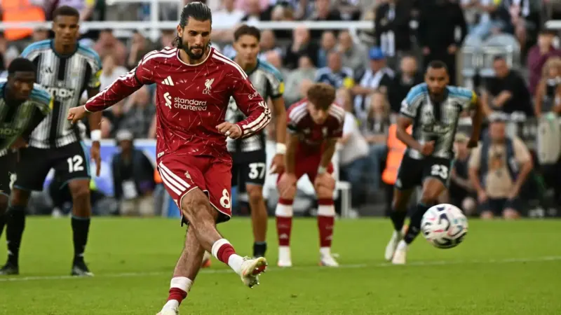 St James’ Park sees late drama as Liverpool secure draw against Newcastle
