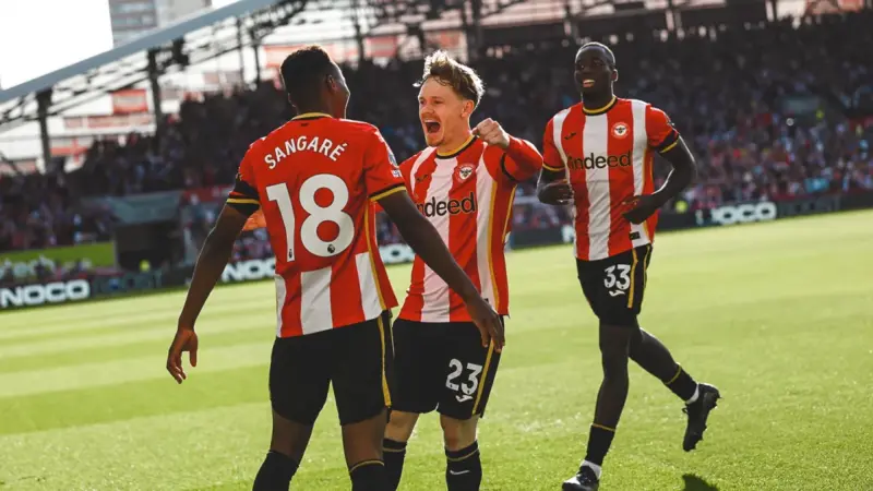 Brentford secure emphatic victory against Tottenham in Premier League opener image 1