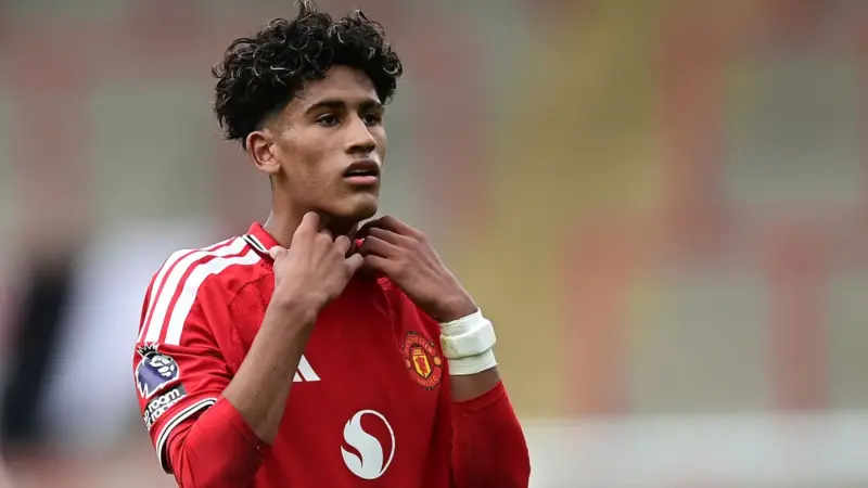 Manchester United youngster JJ Gabriel requests to leave club image 1